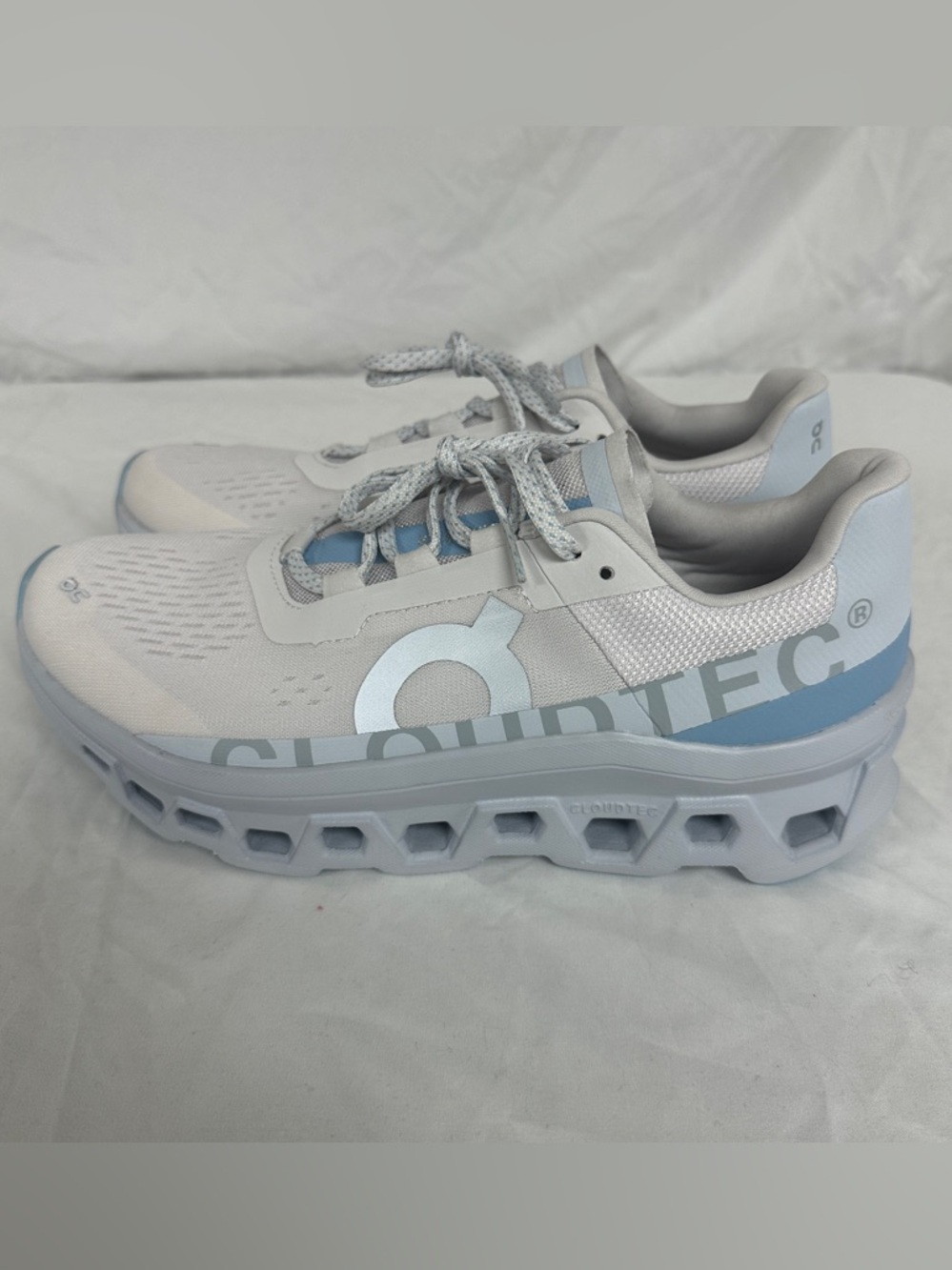 NWOT On CloudMonster Women's Running Shoes - White and Light Blue - Size 10